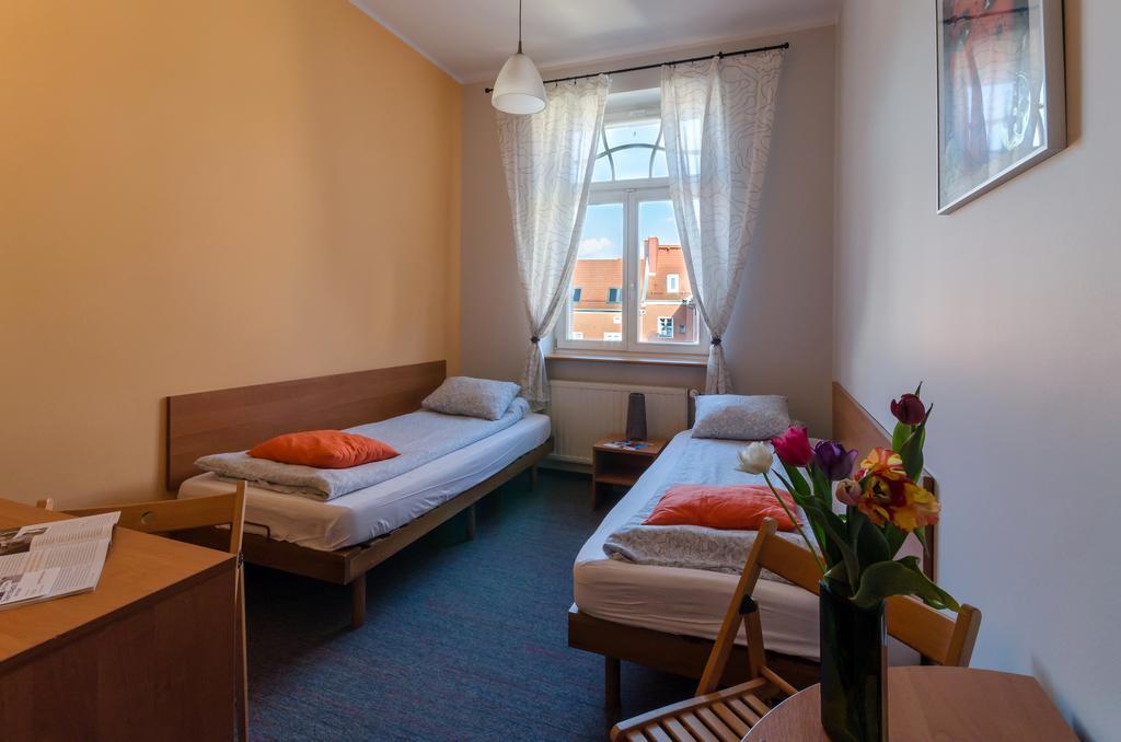 Hill Inn Poznań Extérieur photo