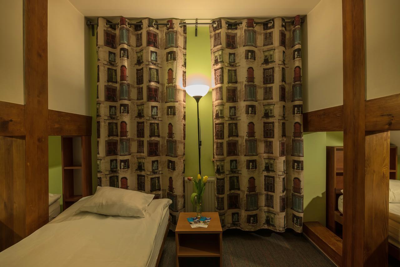 Hill Inn Poznań Extérieur photo
