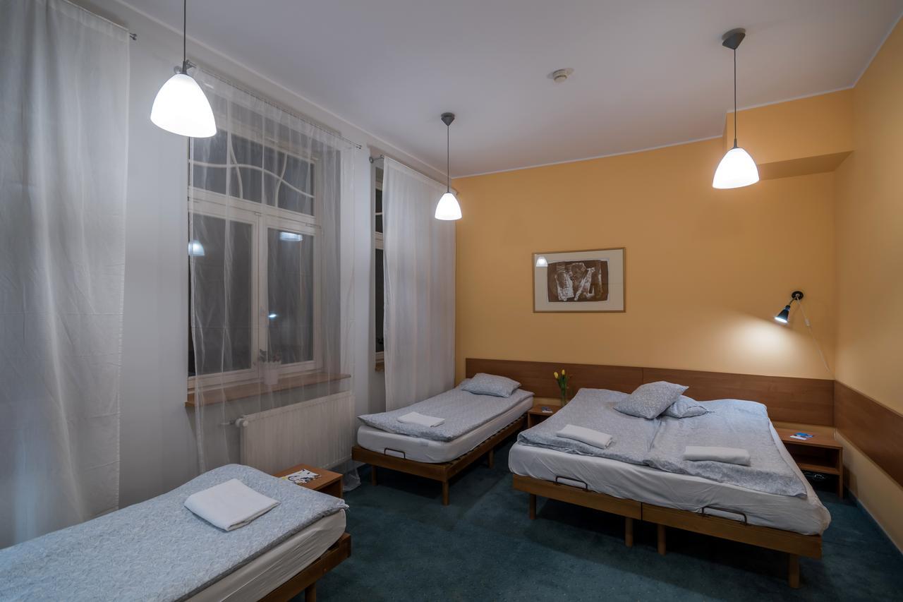 Hill Inn Poznań Extérieur photo